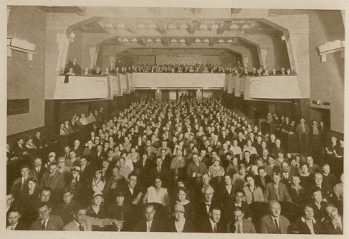 kino roxy hlediste 1928